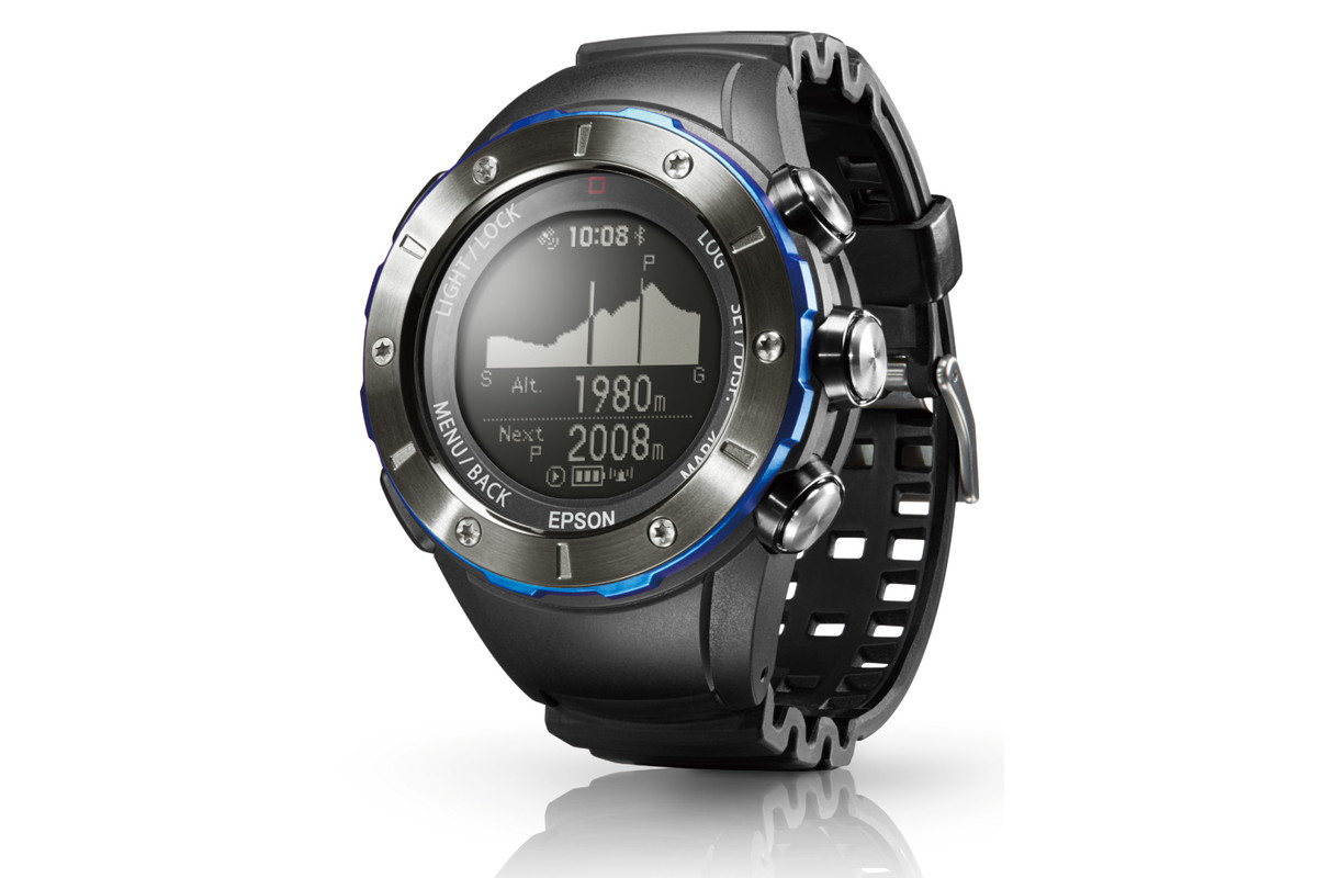 エプソンの登山・トレイルラン向けGPS腕時計に新デザイン、スマホ連携