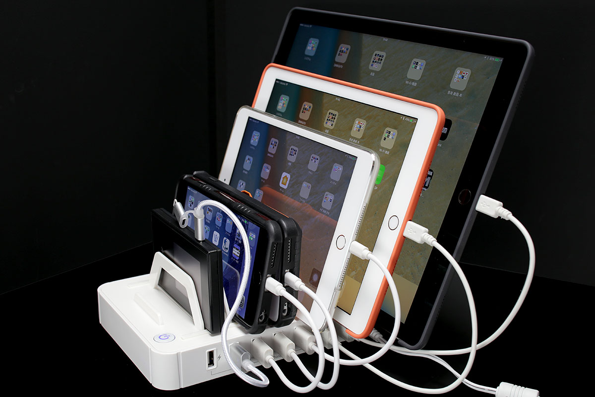 同時に12台の端末をUSB充電ッ!! - ケータイ Watch