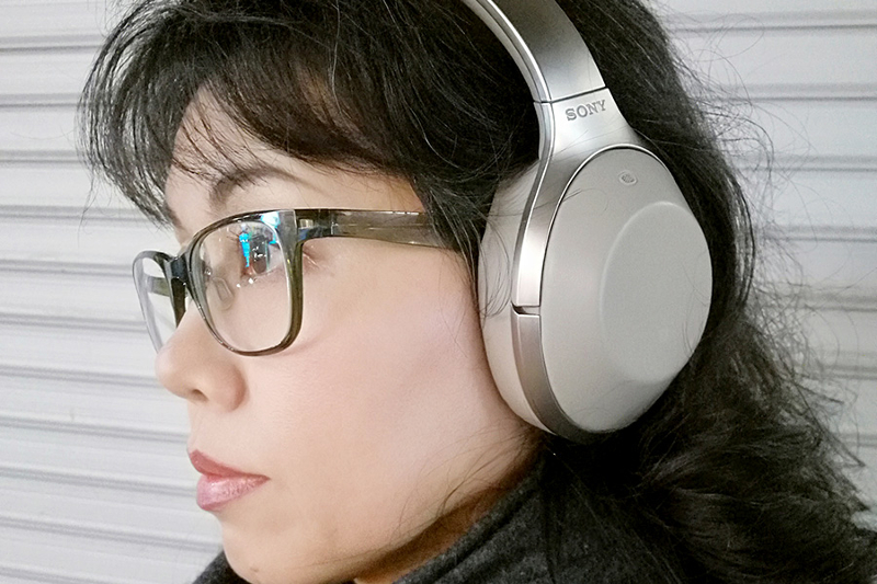 はじめてのワイヤレスノイキャンヘッドホン「MDR-1000X」に感動