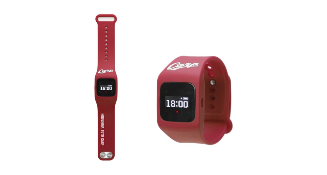 [広島限定1,000台販売] funband ファンバンド　広島カープモデル シャープ、腕を振って広島カープを応援できるウェアラブル端末