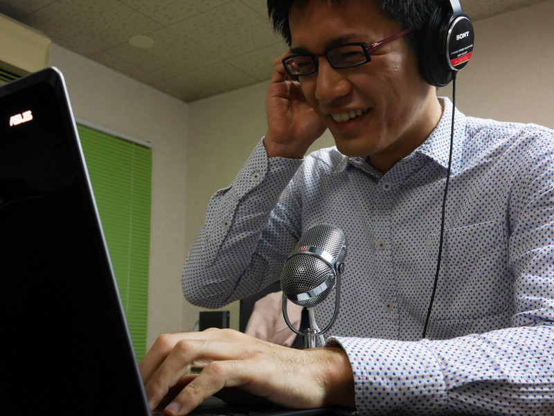 ラジオDJ気分を味わえちゃう、マイク＆スピーカー「DJマイク UPMS-DJ1