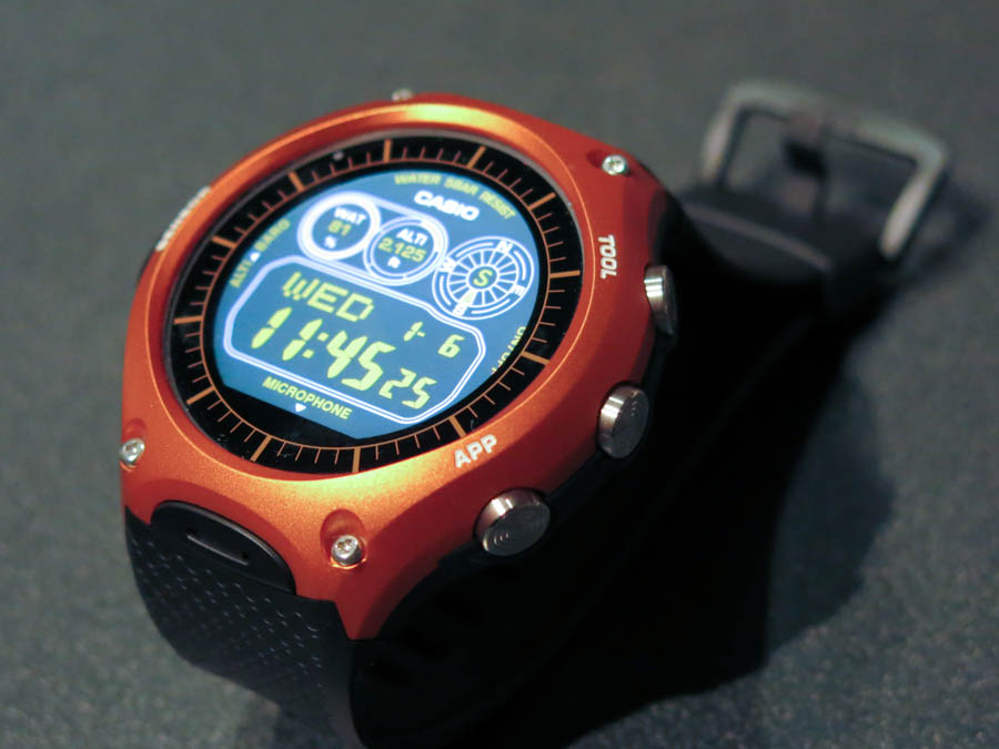 カシオのタフネスAndroid Wear「WSD-F10」、その独自機能と開発秘話