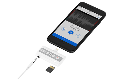 Iphone 7の通話を録音 カードリーダーとしても使えるlightning接続デバイス ケータイ Watch