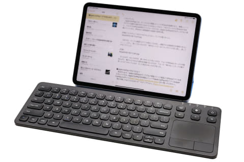 Iphone Ipad対応のタッチパッド付きキーボードを使うゼ ケータイ Watch
