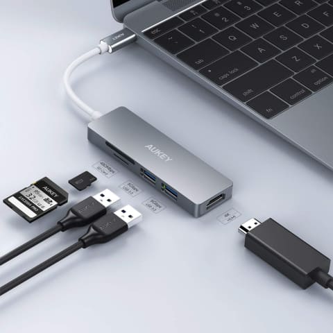 Hdmiポートやsdカードスロットを備えたusb Type Cハブが半額の2490円 Aukeyがセールを開催 ケータイ Watch