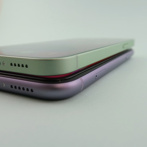 Iphone 12シリーズは買いか どれを狙うか それとも ケータイ Watch