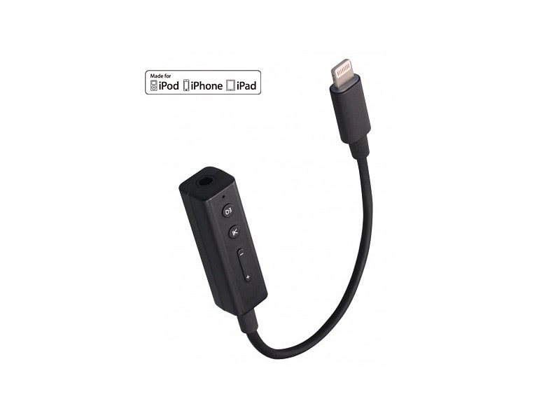 iPhoneを充電しながら3.5mmイヤフォンが使えるアダプター発売