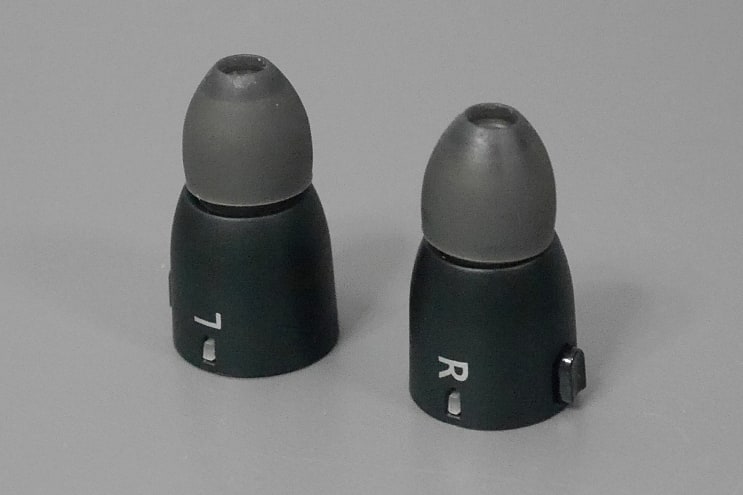 リモコン機能が充実、防水も対応した左右独立型イヤホン「ERATO VERSE