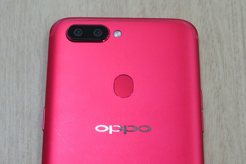 OPPO、「R11s」で日本市場参入 - ケータイ Watch