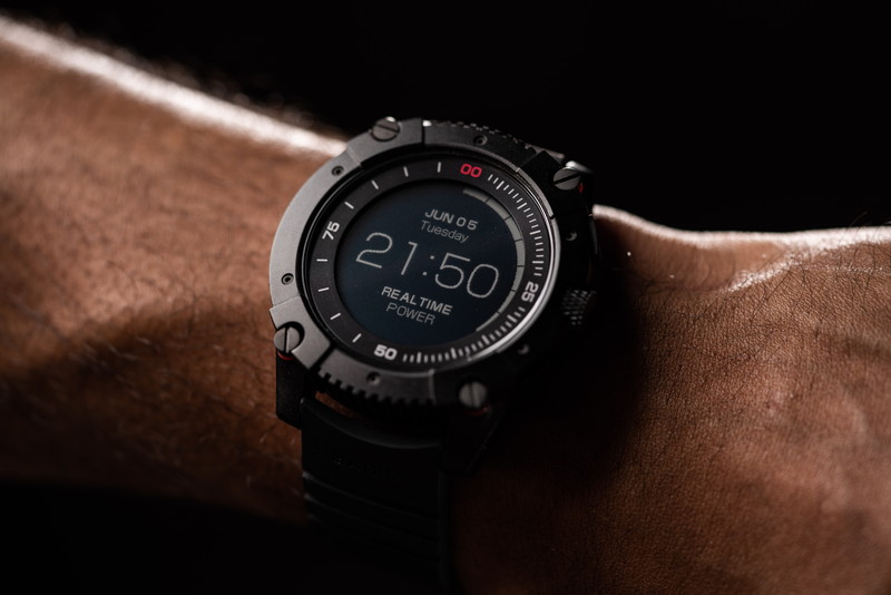 充電不要の防水スマートウォッチ「MATRIX PowerWatch X」 - ケータイ Watch