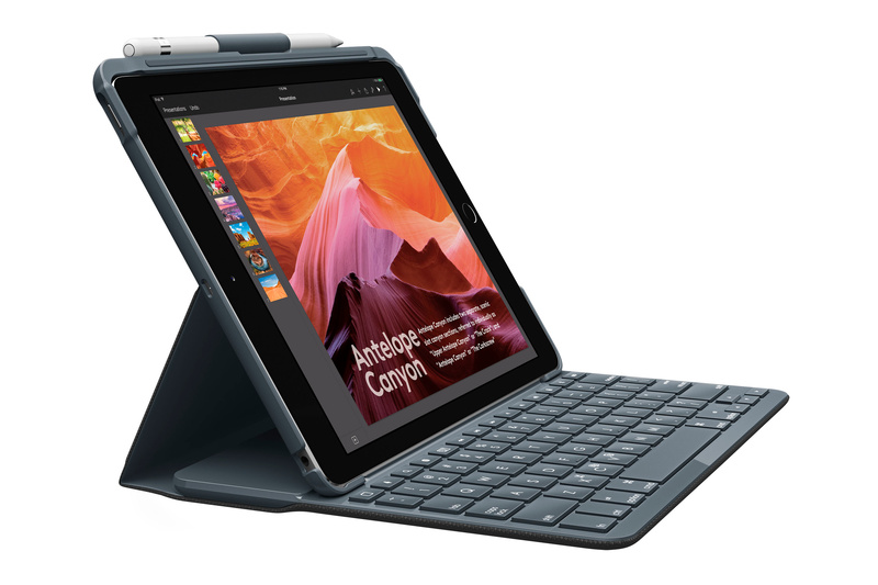 iPadの第6世代モデルに対応のBluetoothキーボード一体型ケース