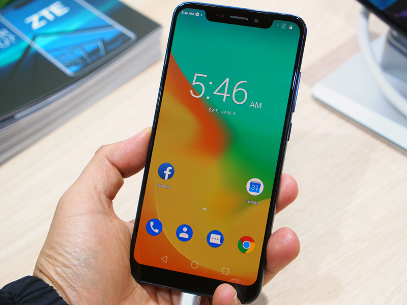 ZTEが旗艦モデル「AXON 9 Pro」発表 - ケータイ Watch