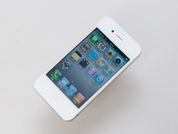 iPhone 4（ホワイト） - ケータイ Watch Watch