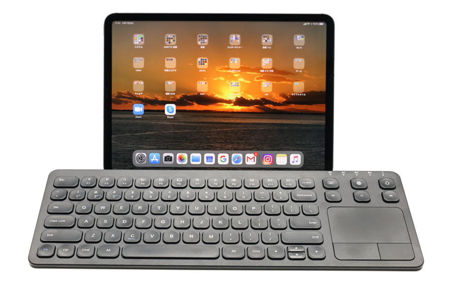 PC/タブレット タブレット iPhone/iPad対応のタッチパッド付きキーボードを使うゼ!!! - ケータイ 