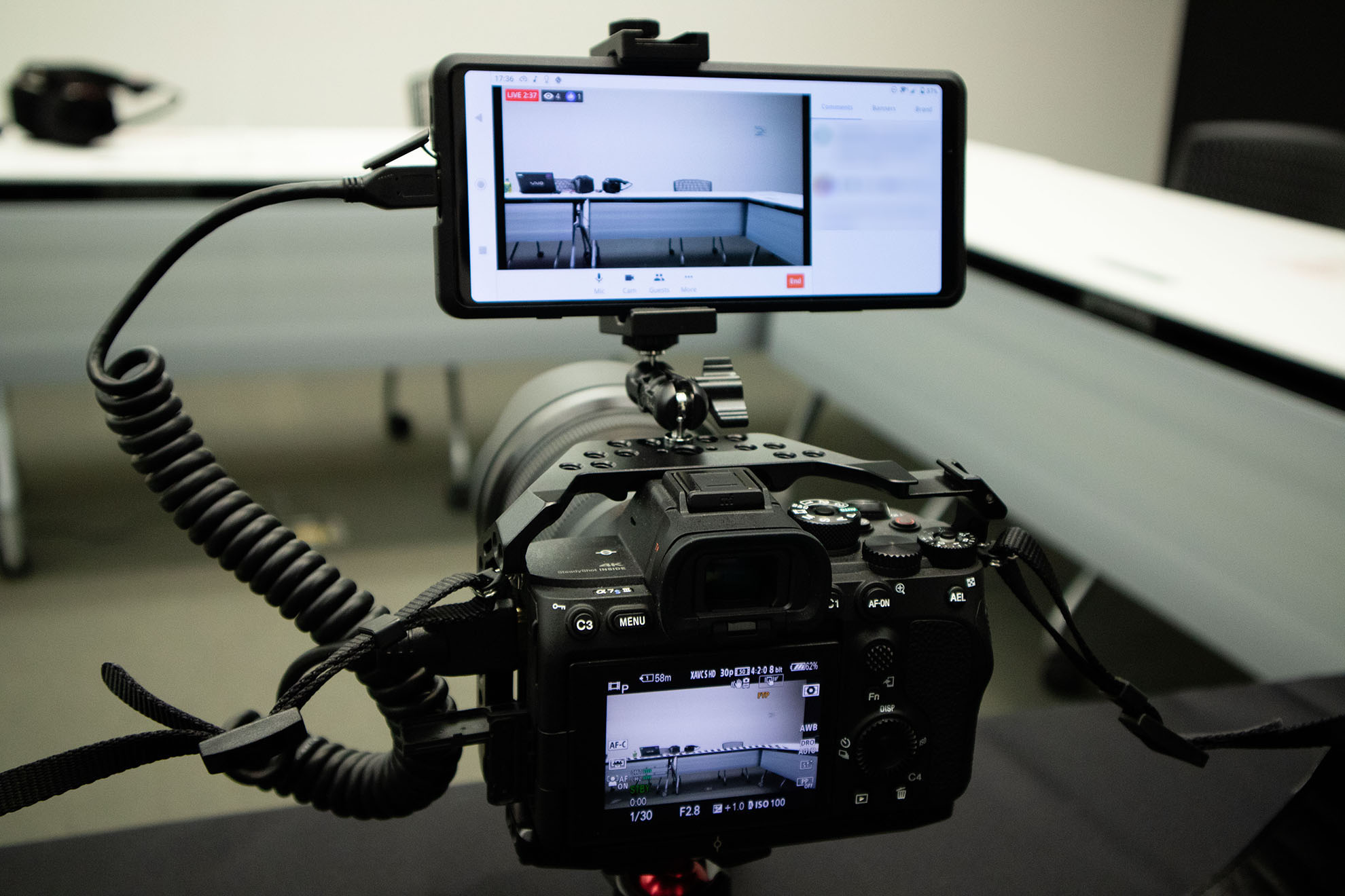 ソニー「Xperia PRO」、クイックフォトレビュー] 一眼レフのレンズで