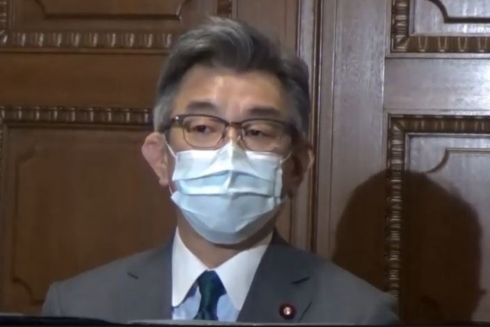 武田総務相、総務省のLINE利用停止を発表 - ケータイ Watch