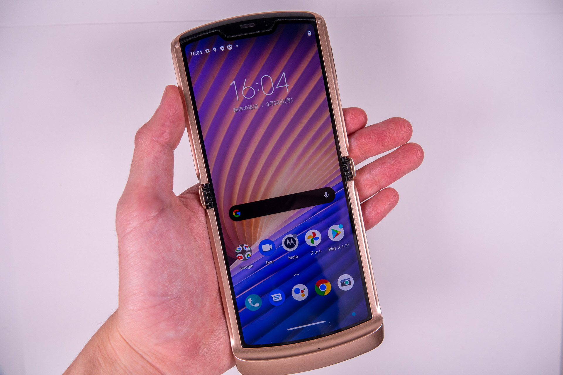 本日発売！ 「razr 5G」開発者に聞く、往年の名機が現代に復活した理由