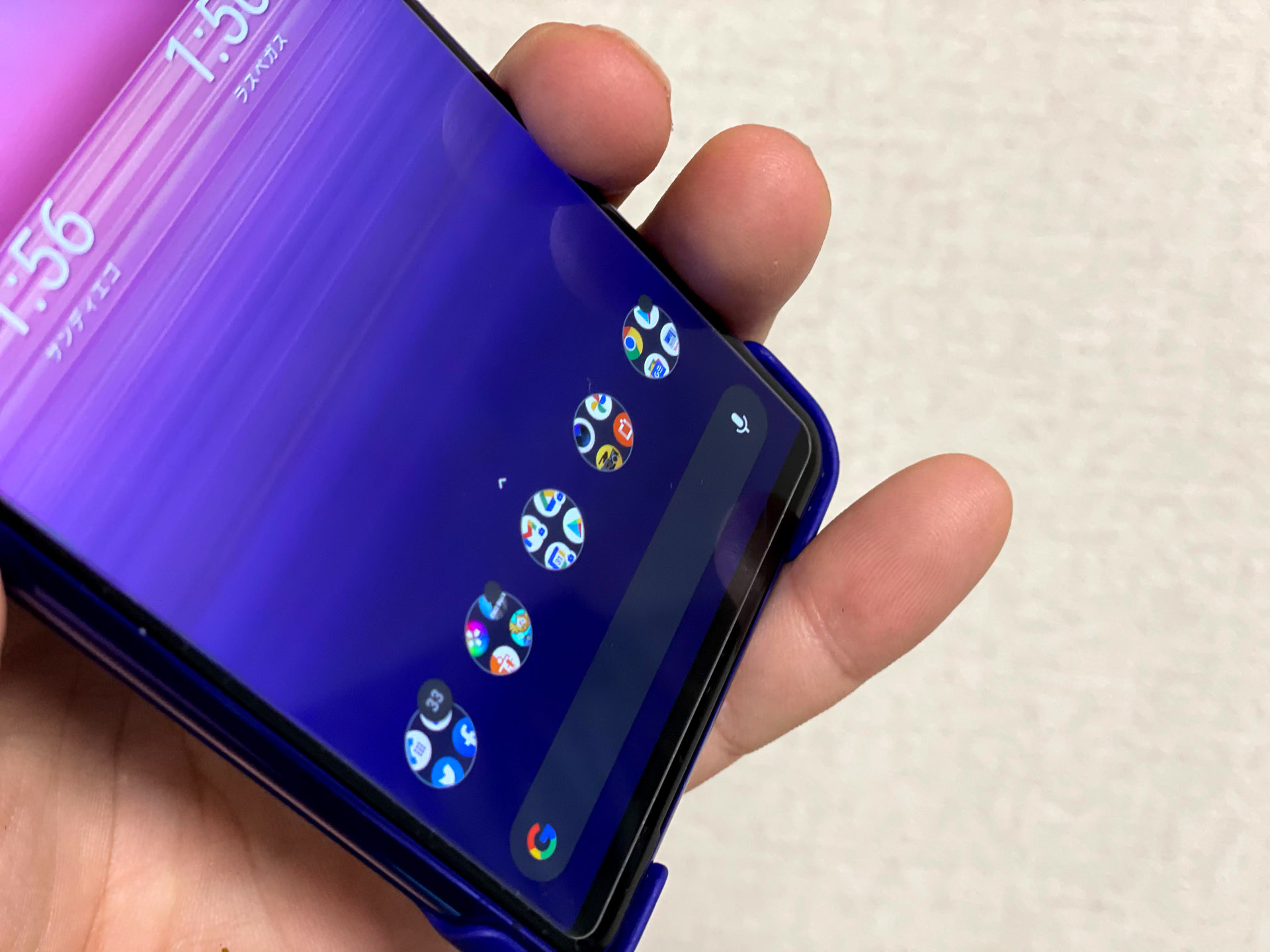 Xperia 5 Ii をオリジナルケースで持ちやすくするために選んだもの ケータイ Watch