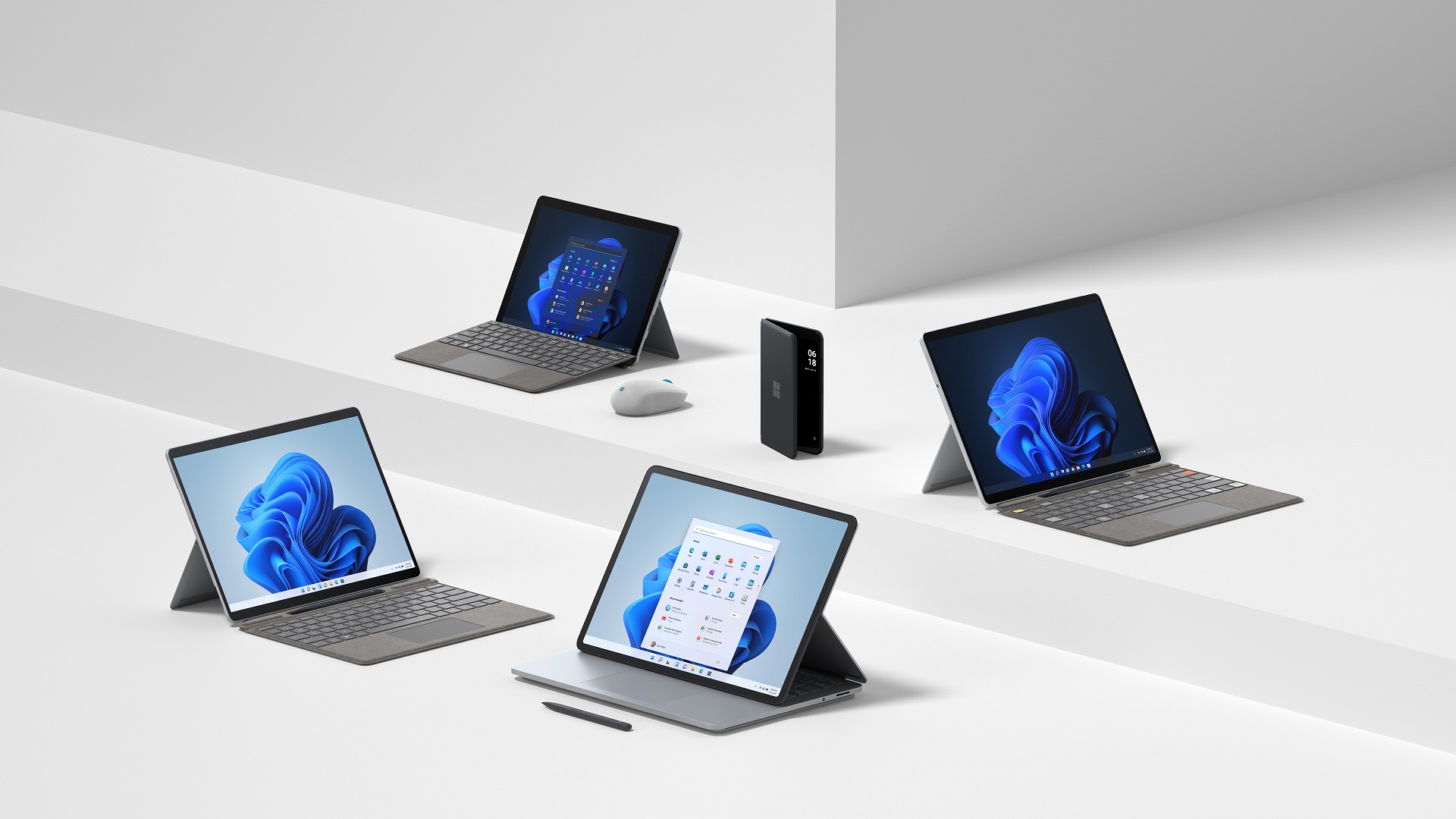 米マイクロソフト、Windows 11搭載の「Surface Pro 8」や5G対応2画面