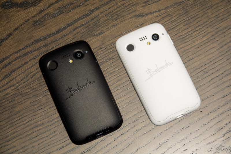 楽天モバイル、「BALMUDA Phone」を対応機種に - ケータイ Watch
