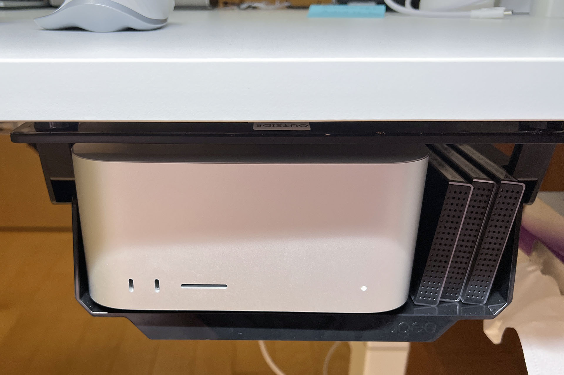 Mac studio 初期吊るしモデル（多分） Mac studio 初期吊るしモデル（多分） Mac studio 初期吊るし