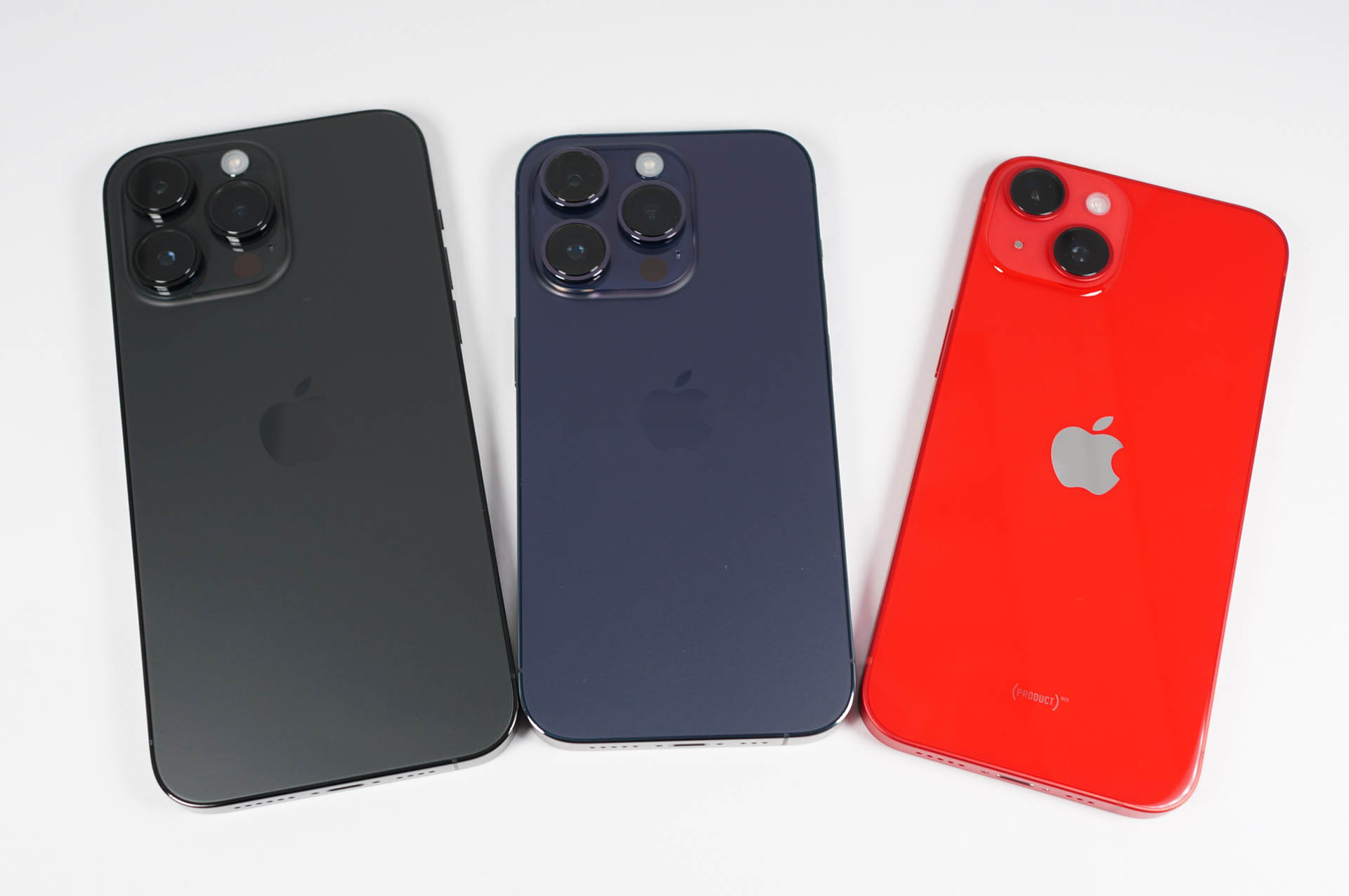 iPhone 14/14 Proの設定後にiMessageなどで不具合、最新iOSに更新を
