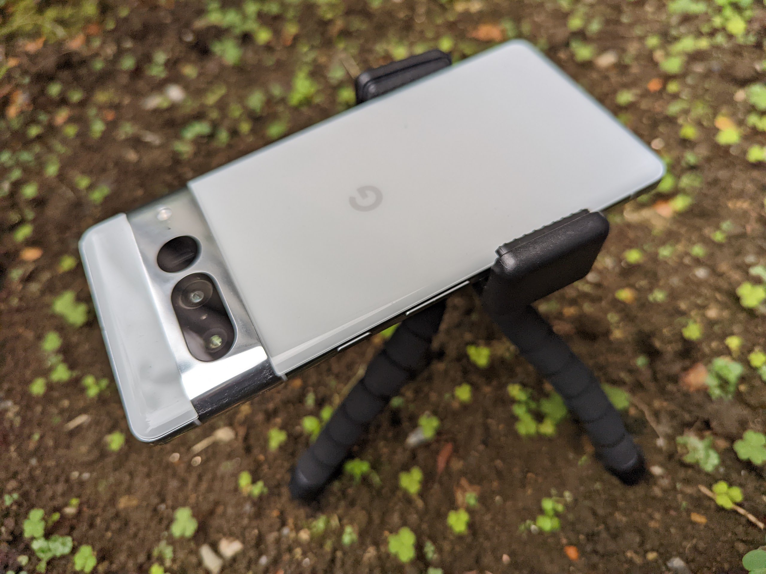 Pixel 7 Pro」の天体撮影モードで夜空を撮ってみたら星が多すぎて星座