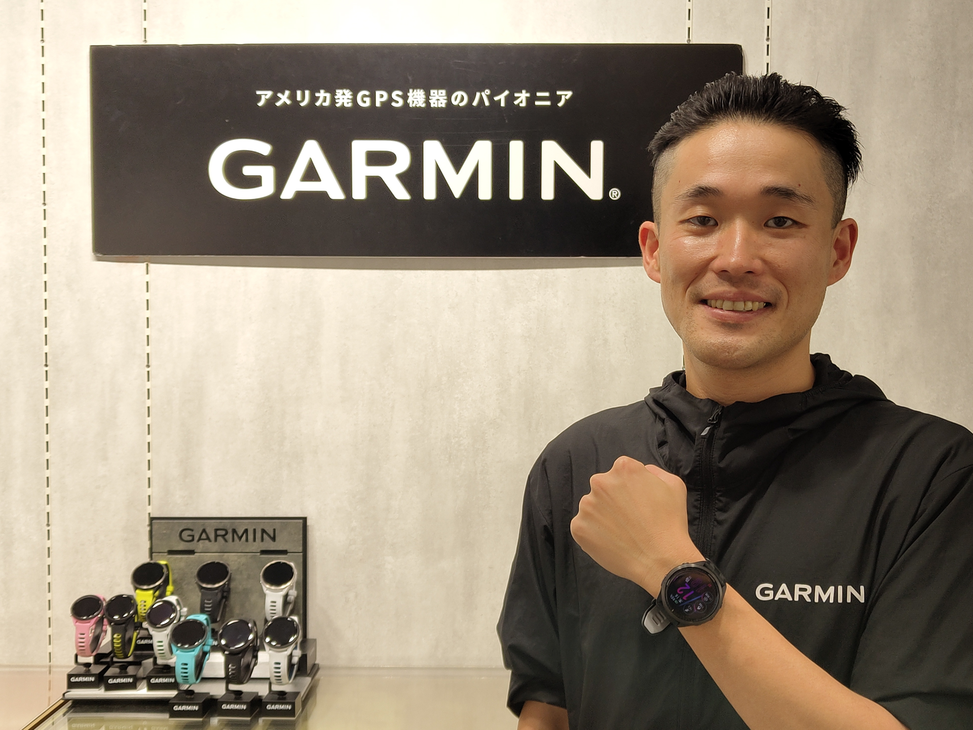 新品未使用】GARMIN FORERUNNER 265 プレゼント ガーミン - 腕時計