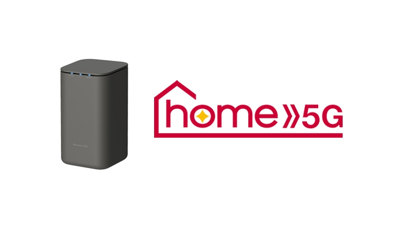 ドコモ　 5G　美品　使用期間　3ｹ月 docomo select ドコモ スマートウォッチ01特別セット(PUレザー替え