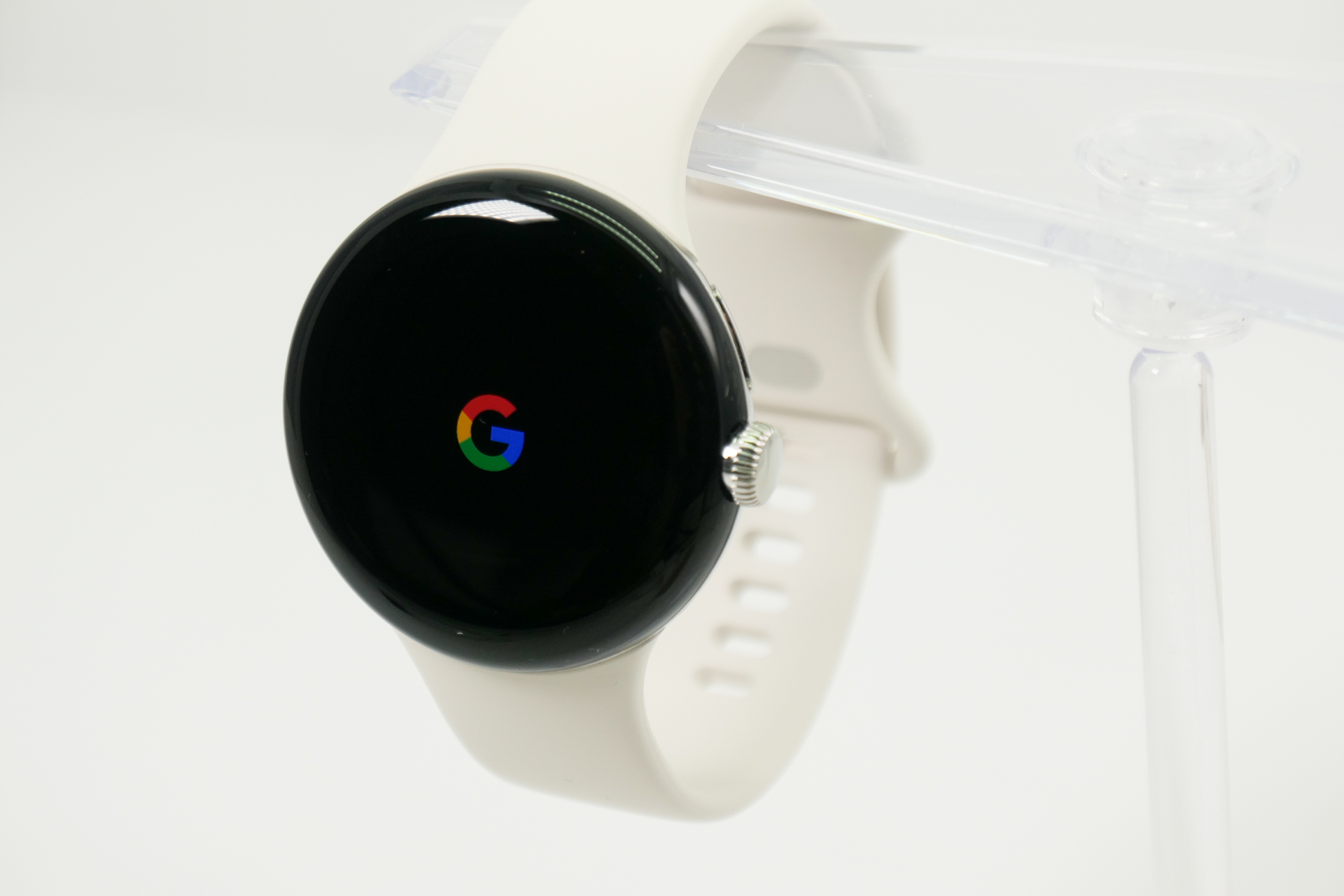 「Google Pixel Watch」が24％オフ、3万210円に【Amazon