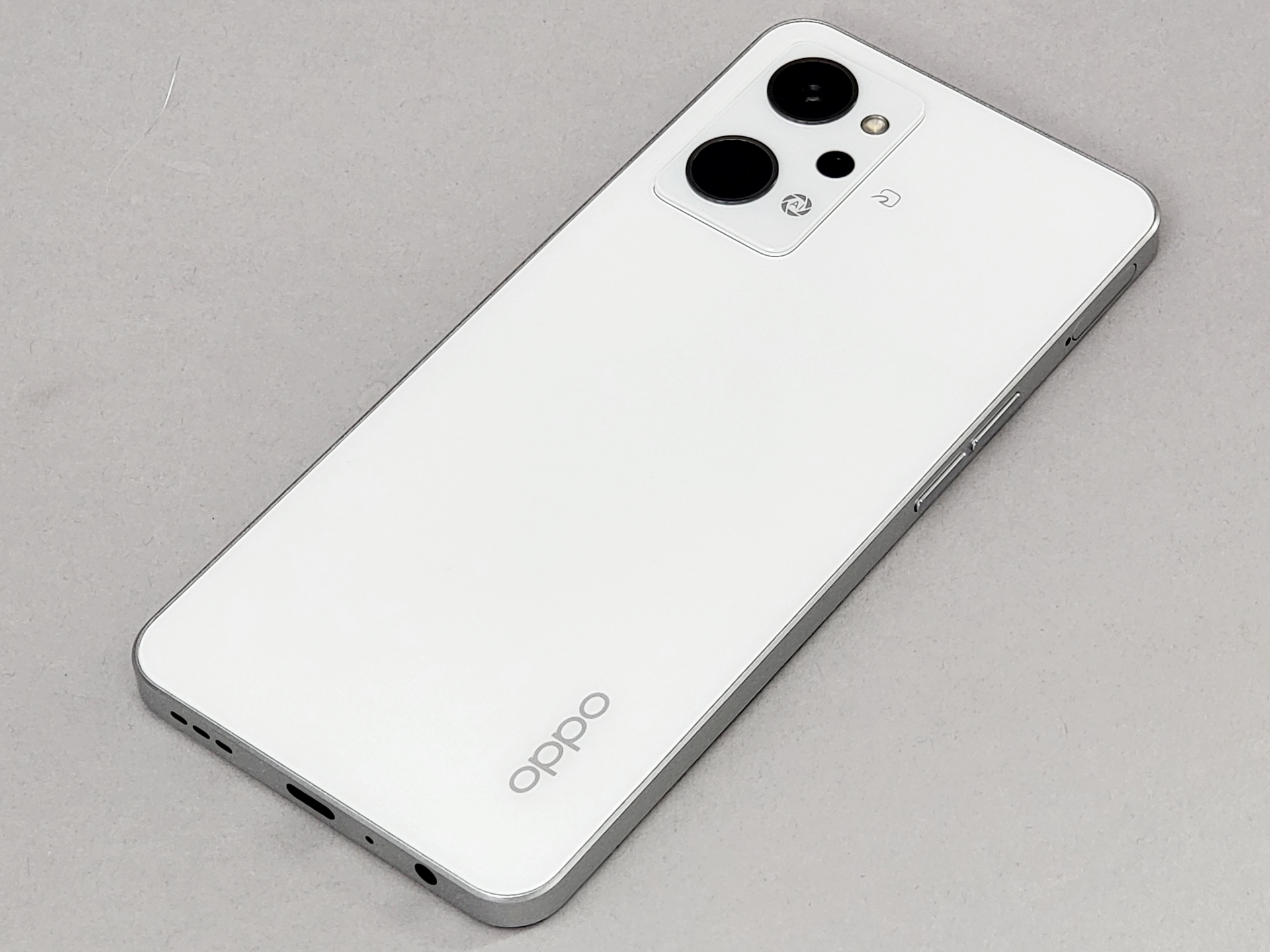 廉価モデルながら侮れない！ 「OPPO Reno9 A」のカメラ - ケータイ Watch