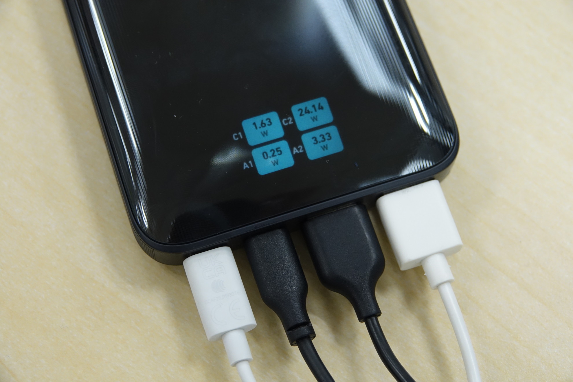 旅先で使いやすい電源タップ「Anker Prime Charging Station (6-in-1