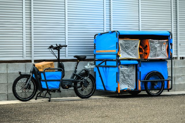 Amazon、配達用のリヤカー付き電動アシスト自転車に新モデル