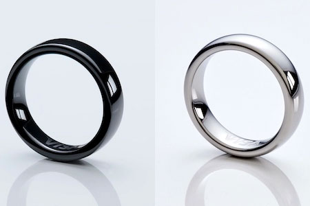 au、スマートリング「EVERING」発売 Visaのタッチ決済できる