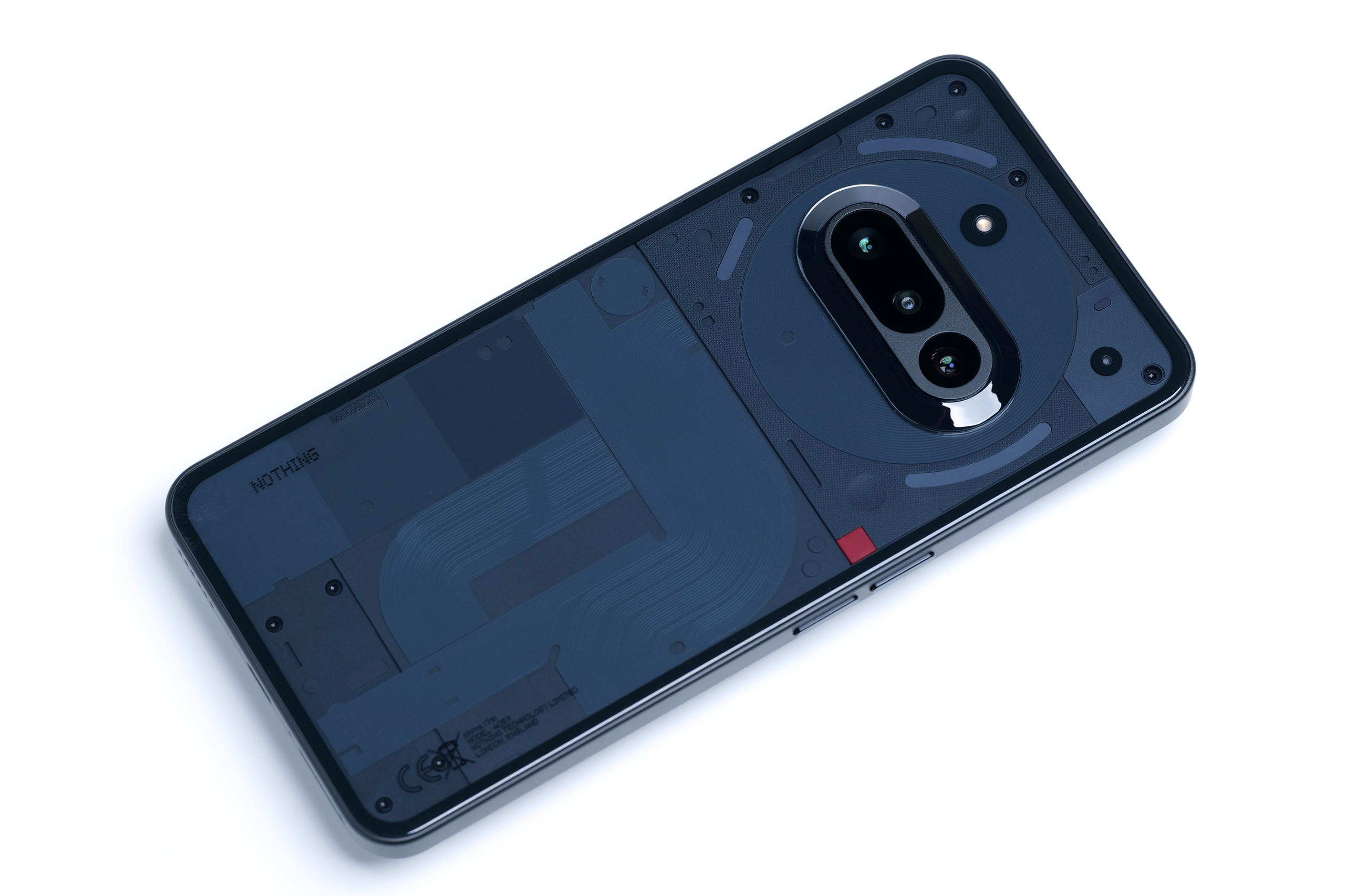 もっと撮りたくなるスマホ「Nothing Phone (3a)」の魅力とは