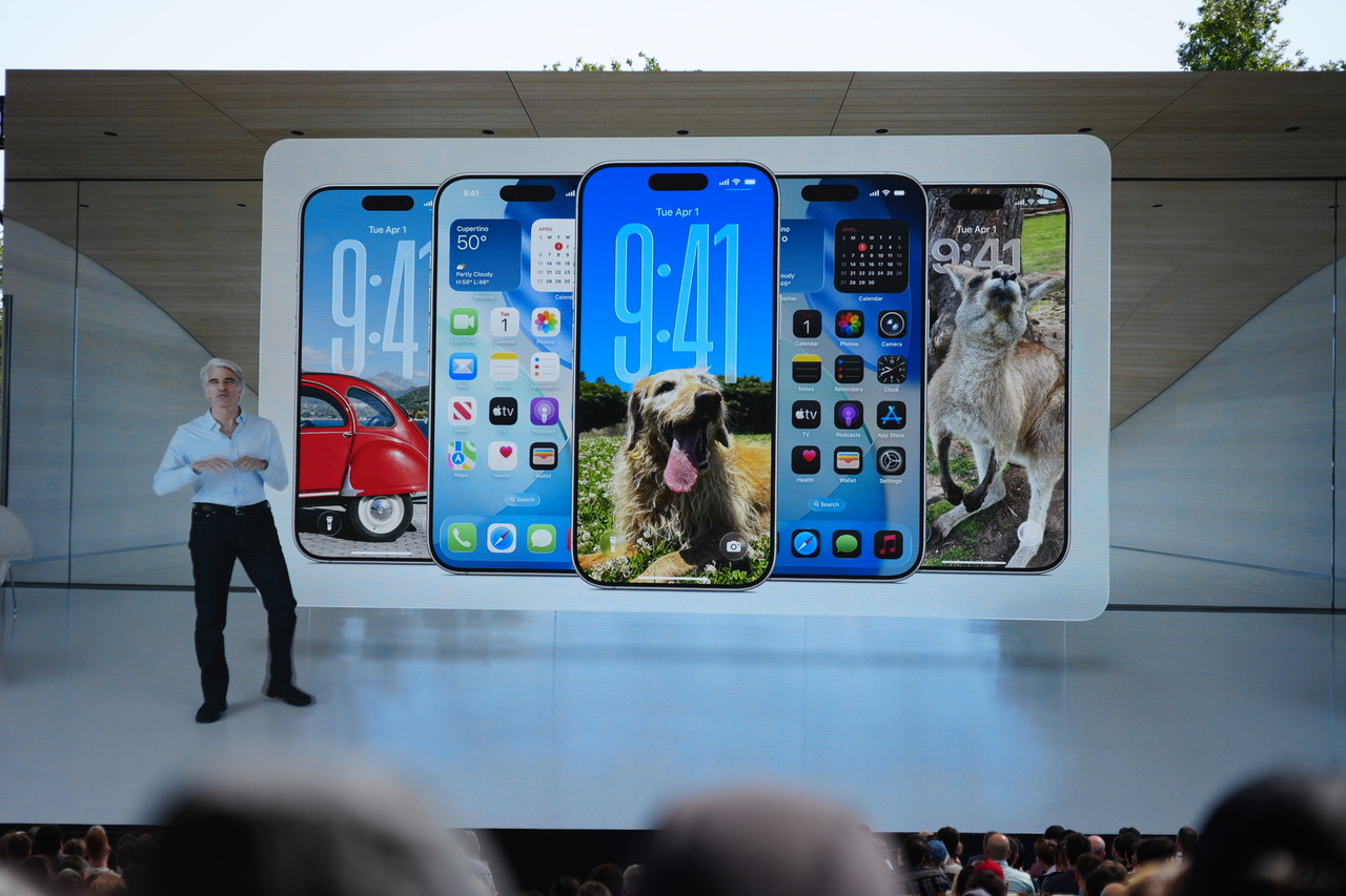 WWDCで披露された「iOS 26」新UI、“水滴のような操作感”がもたらす