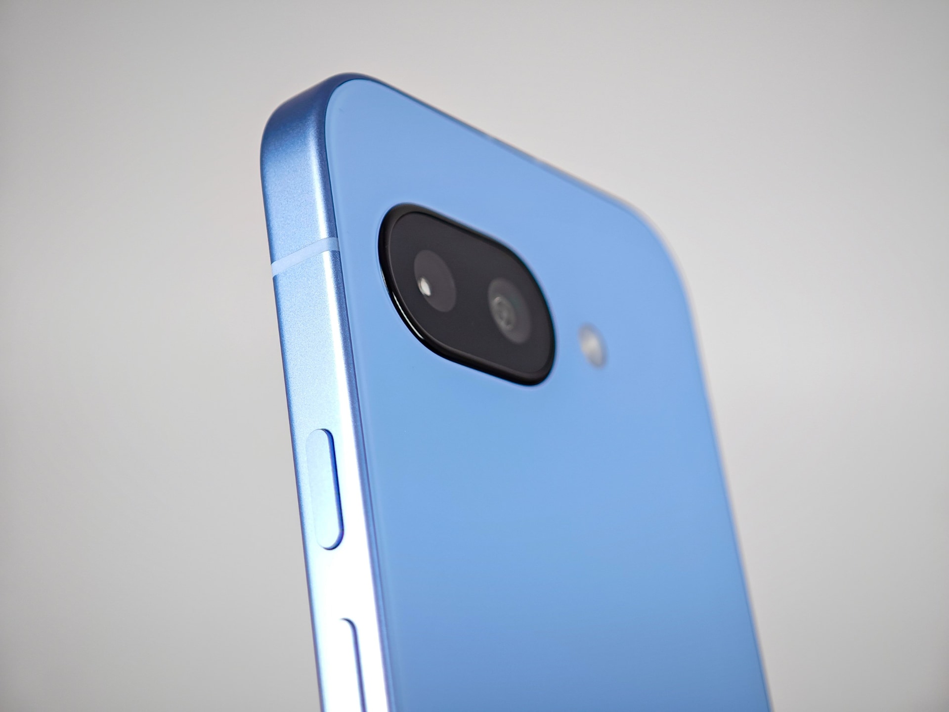 ドコモの「Pixel 9a」128GBが月1円/2年間に、オンラインショップで