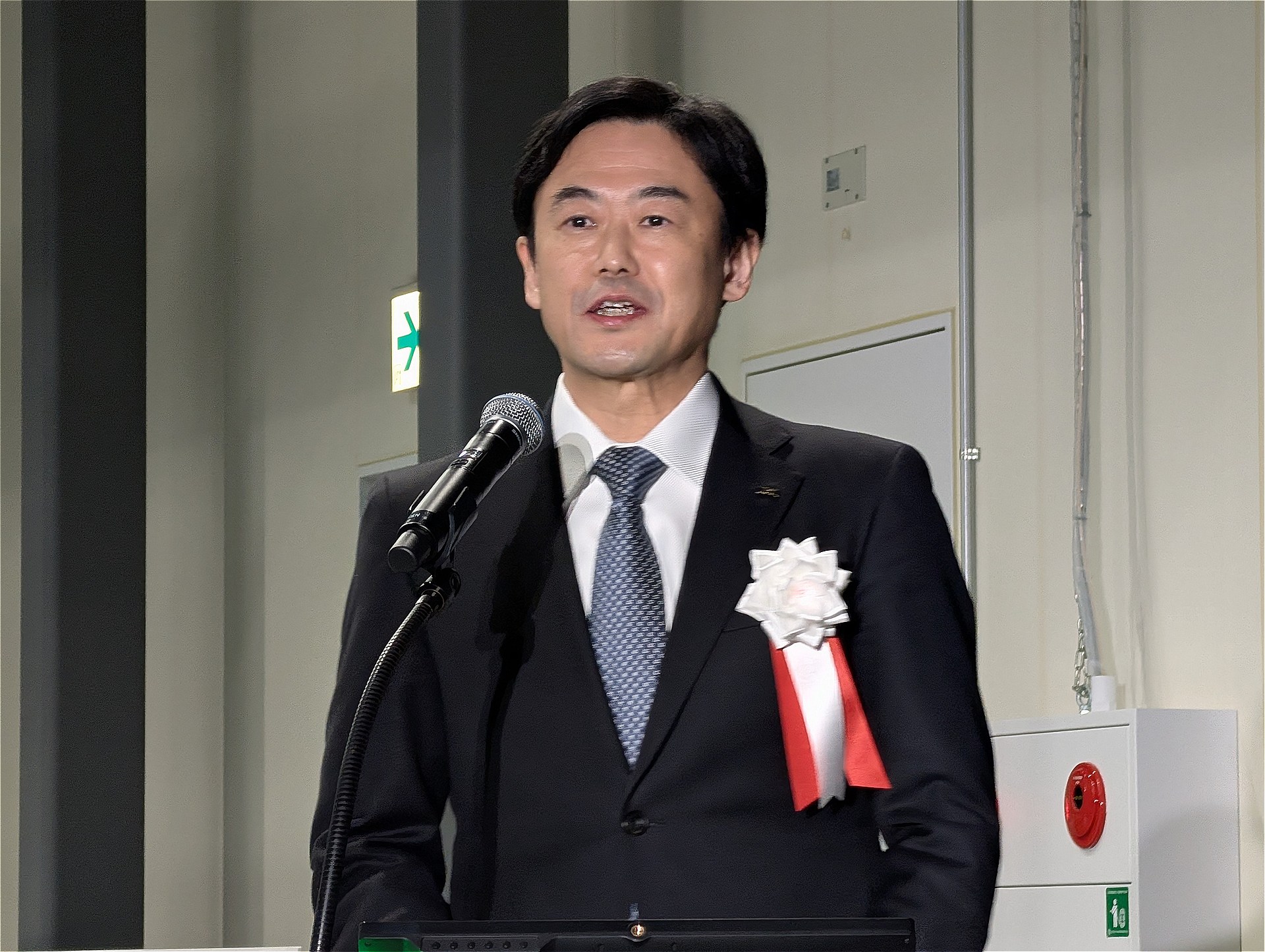 KDDI松田社長「かつての3G戦争に似ている」、これからのAIインフラ像を
