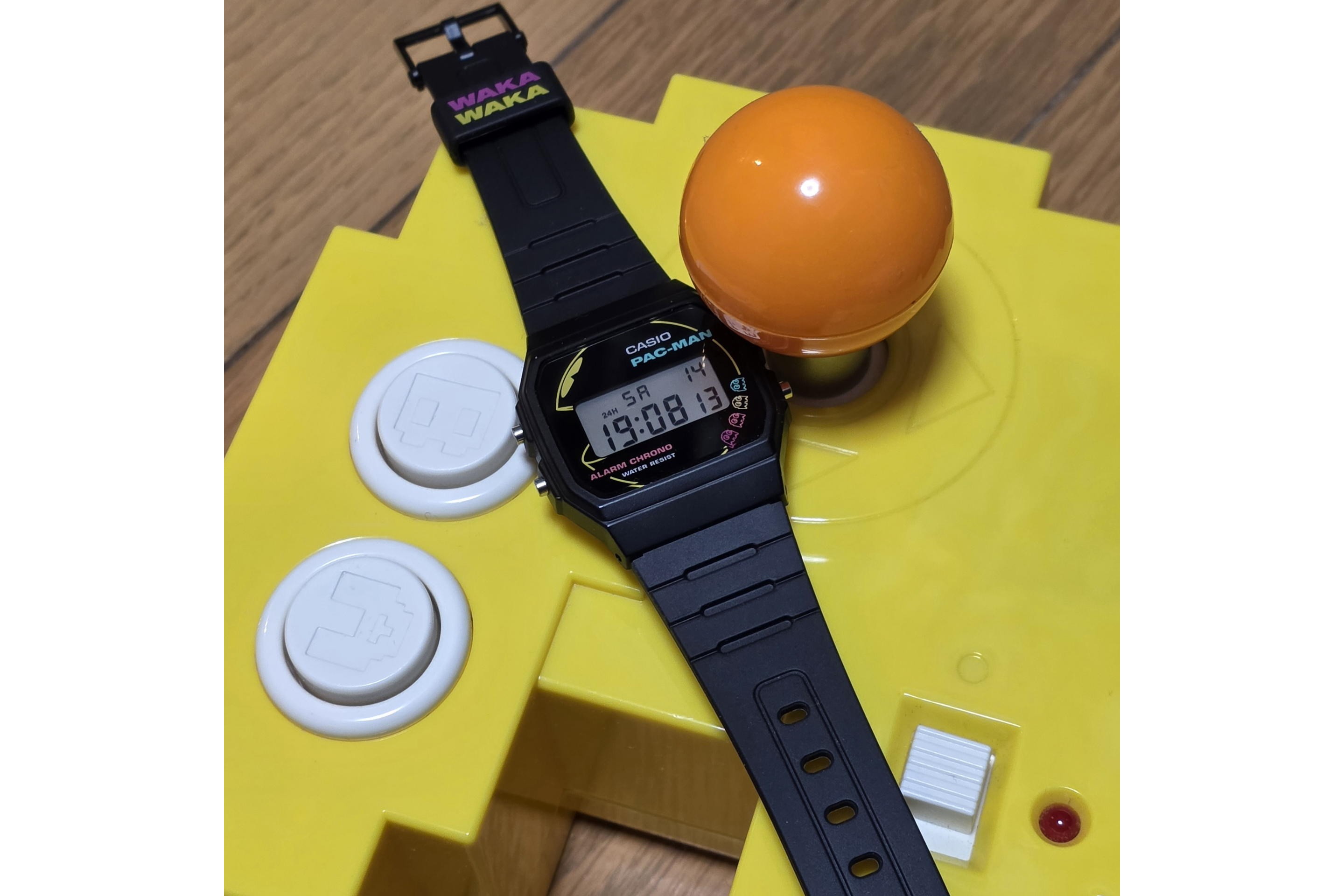 [本日の一品]チプカシの王道「F-91W」がパックマンと合体した至高のチプパク腕時計を手に入れた