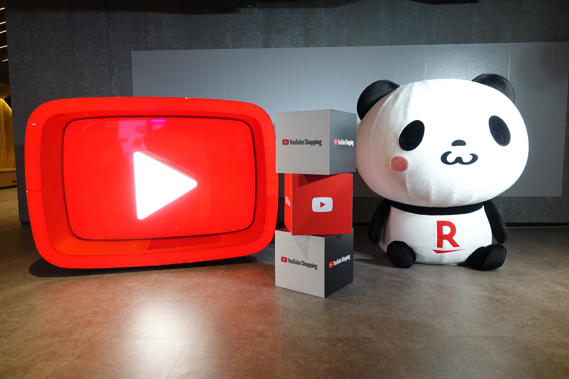 YouTubeショッピングで楽天市場に送客、「Vコマース」強化で変化する顧客層に対応