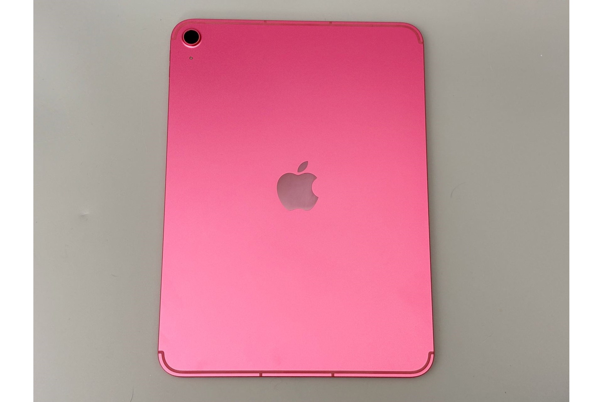 [みんなのケータイ]5年前のiPad Proユーザーがセルラーモデルの「iPad（A16）」を手に入れた