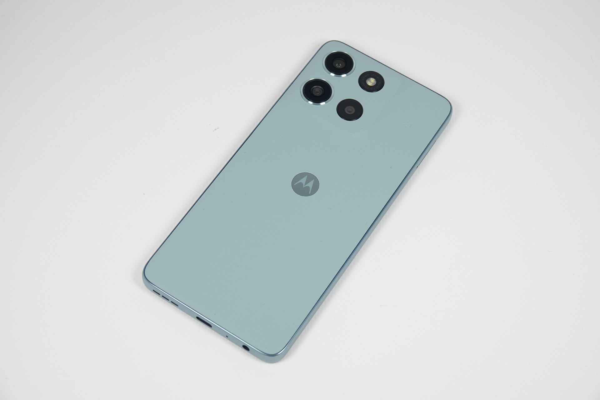 moto g66y 5G」が1円など、ワイモバイルのAmazonセールは明日31日まで