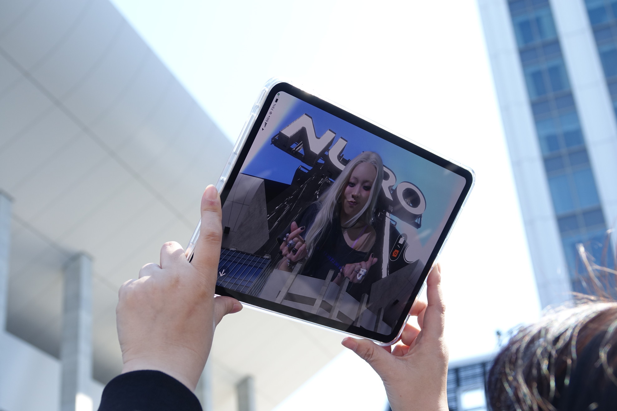 NUROが「CENTRAL」フェスに今年も出展、“巨大3D”ちゃんみなやSo-netのCMで乃木坂46が着用した衣装展示などを見てきた