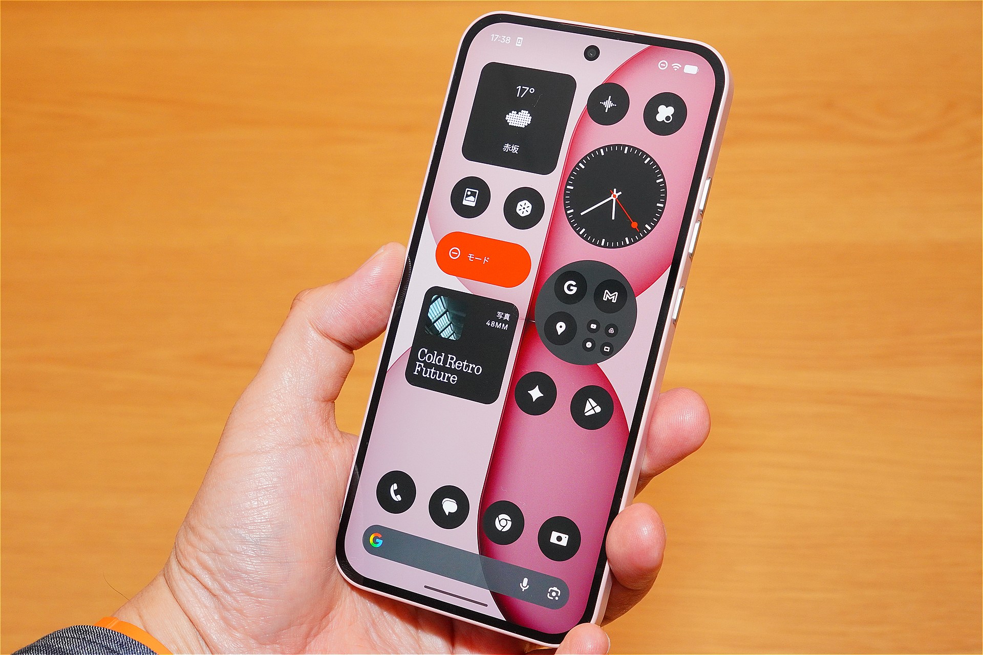 メーカー直販より安いことも？ ソフトバンクとauが始めた「SIMフリー
