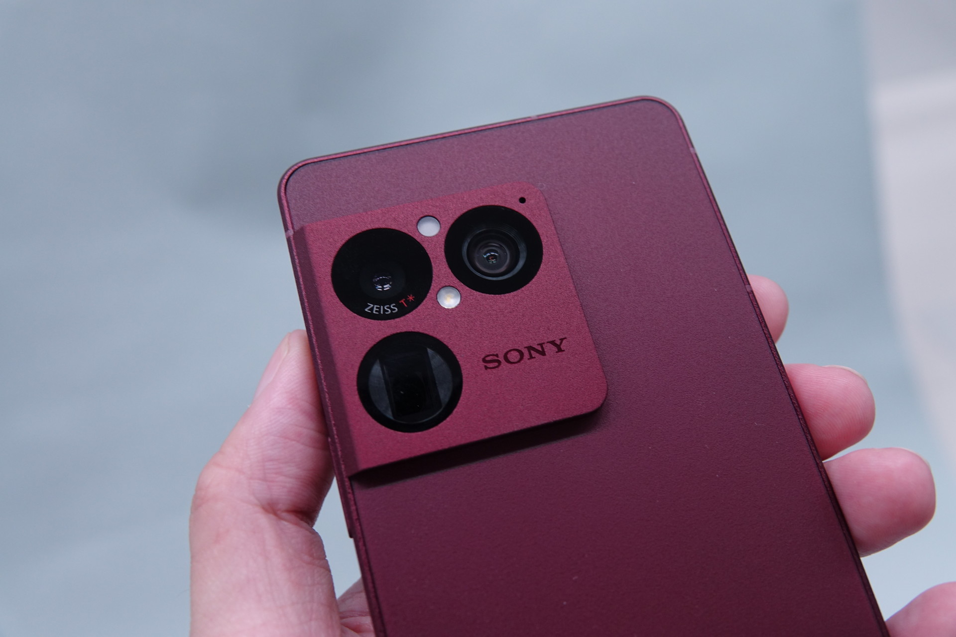 ソニー「Xperia 1 VIII」の購入で最大1.5万円還元キャンペーン、SIMフリー／ドコモ／au／ソフトバンクで