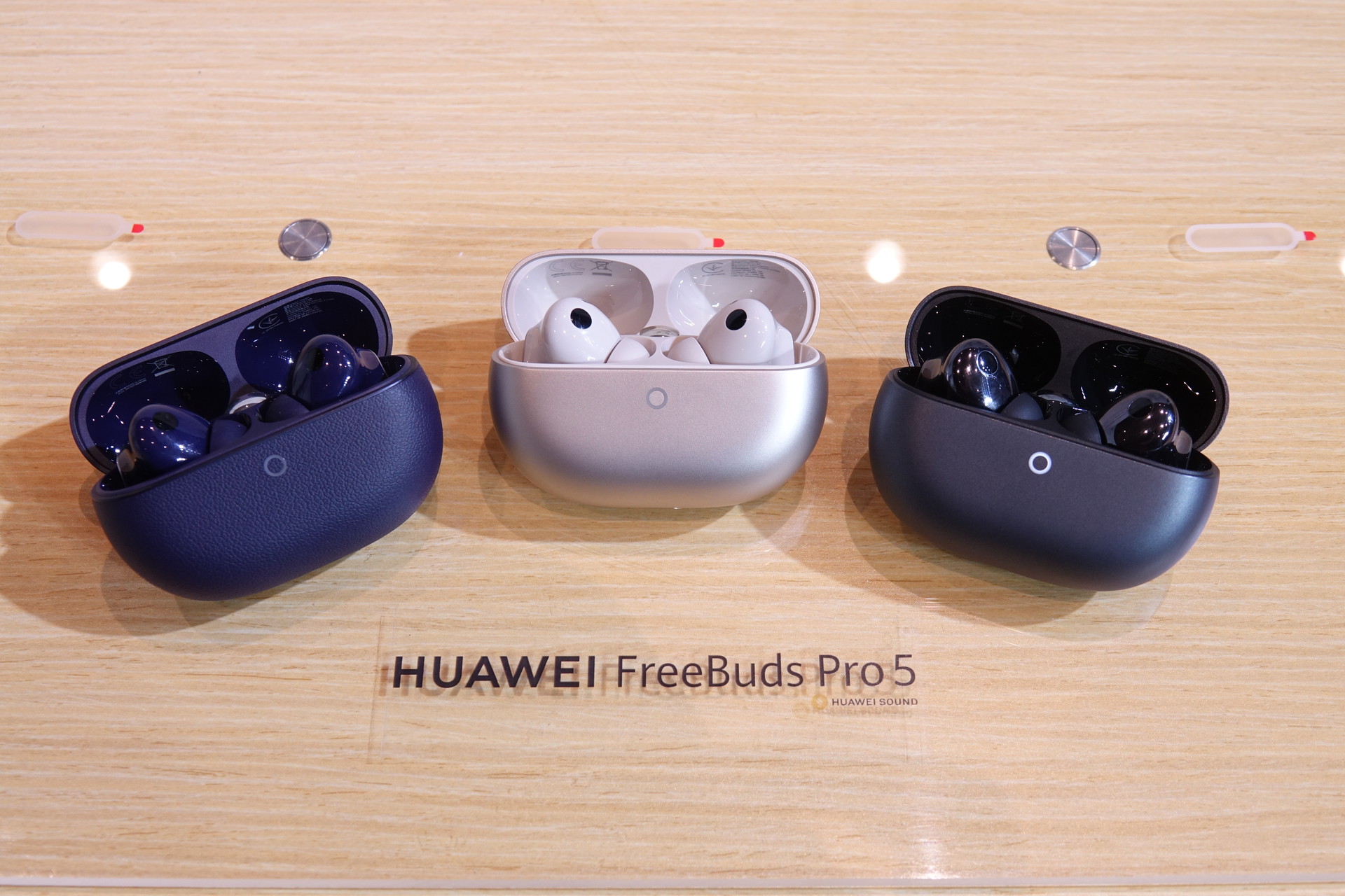 HUAWEI FreeBuds Pro 5」発売、LDACや空間オーディオに対応 - ケータイ