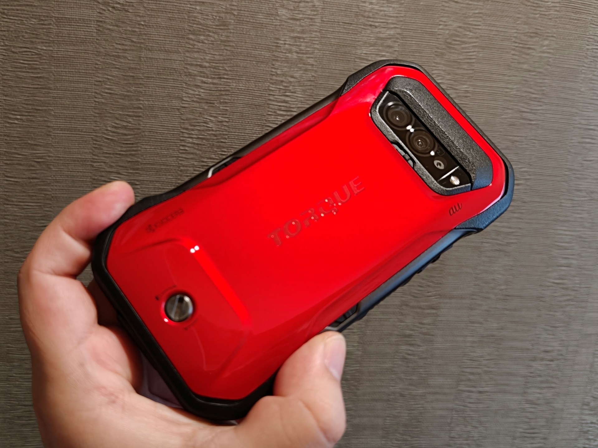 au「TORQUE G07」レビュー、使い倒して分かった極限タフネスと自力