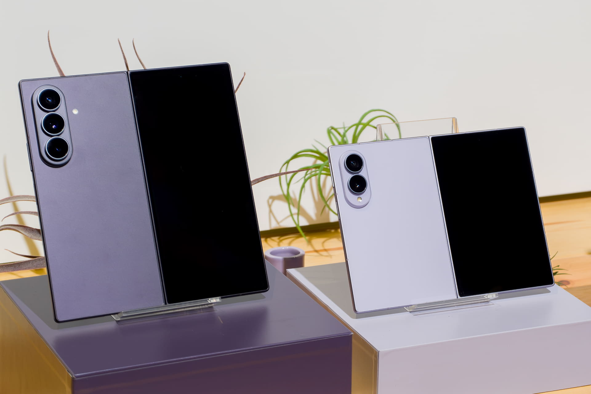 IIJmio、「Galaxy Z Fold8 Ultra/Fold8/Flip8」8月7日発売　MNPで割引