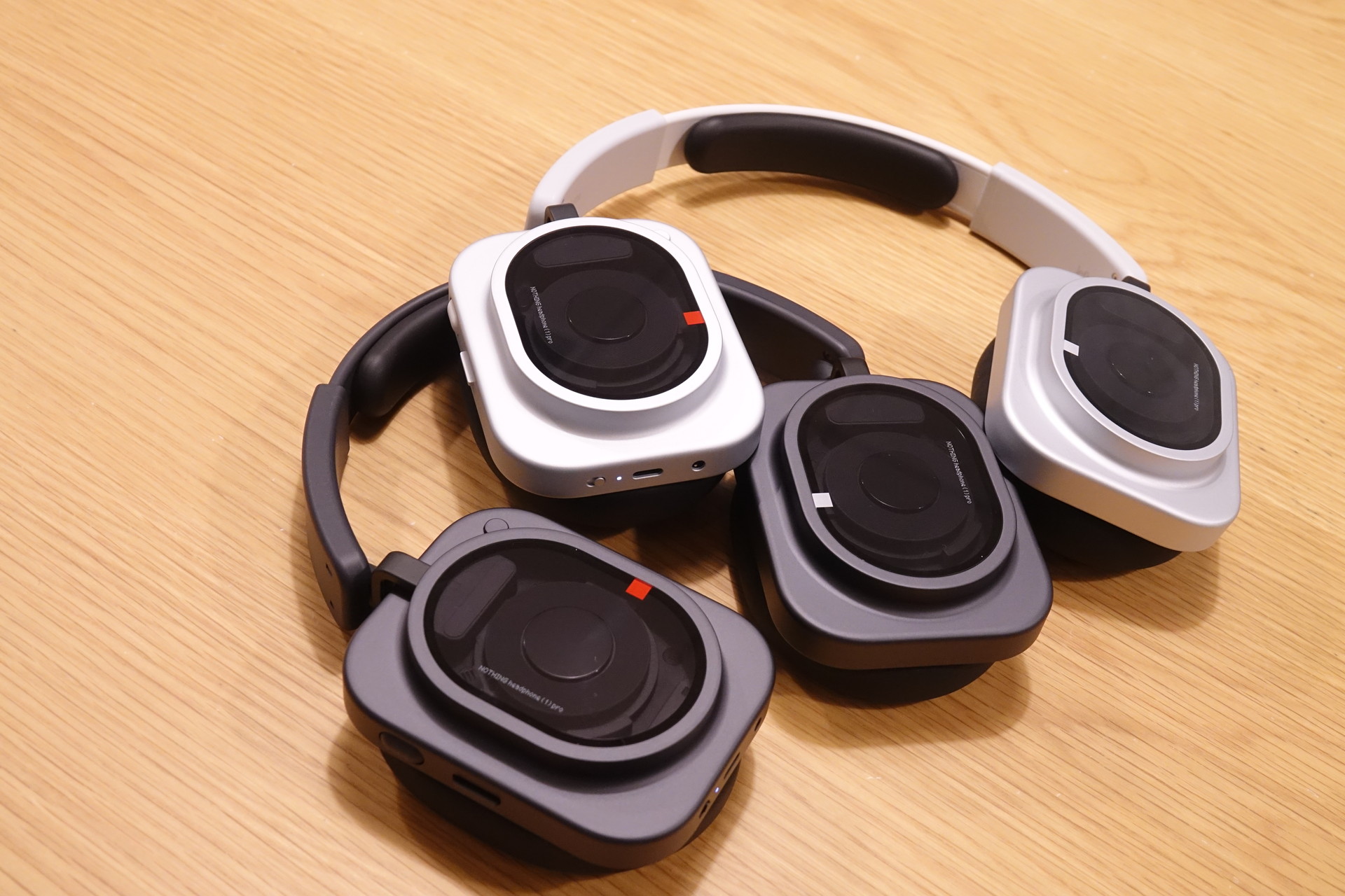 Nothing、新ヘッドホン「Headphone (1) Pro」発売 原音忠実再生や